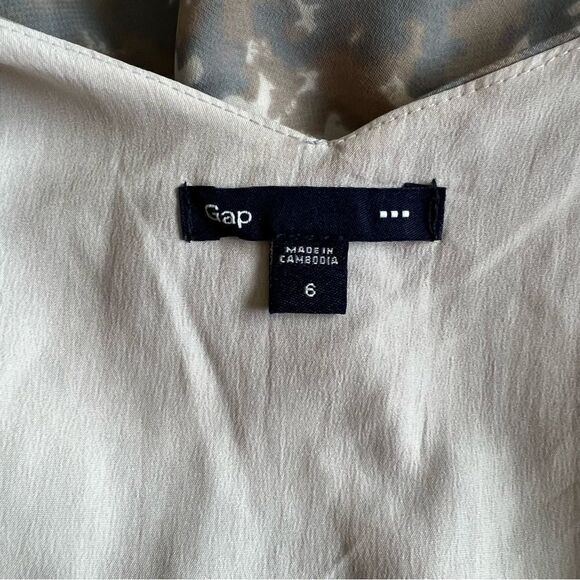 Gap Tan & Grey Patterned Ruffle Neckline A-Line Dress - Picture 7 of 7